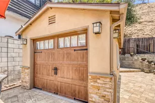 1232 E Elmwood Ave, Burbank, CA 91501 - Photo 39