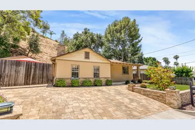 1232 E Elmwood Avenue, Burbank, CA 91501 - Photo 5