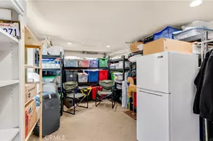 1232 E Elmwood Ave, Burbank, CA 91501 - Photo 55