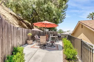 1232 E Elmwood Ave, Burbank, CA 91501 - Photo 47