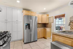 1232 E Elmwood Ave, Burbank, CA 91501 - Photo 29