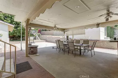 7792 Shadyspring, Burbank, CA 91504 - Photo 29