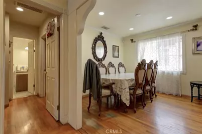 7792 Shadyspring, Burbank, CA 91504 - Photo 7