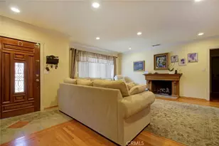 7792 Shadyspring, Burbank, CA 91504 - Photo 3