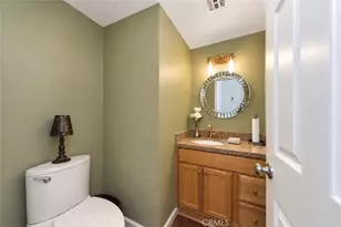 2607 Dove Creek Ln, Pasadena, CA 91107 - Photo 19