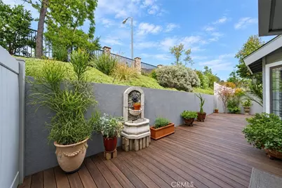 2607 Dove Creek Lane #B, Pasadena, CA 91107 - Photo 23