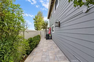 2607 Dove Creek Ln, Pasadena, CA 91107 - Photo 25