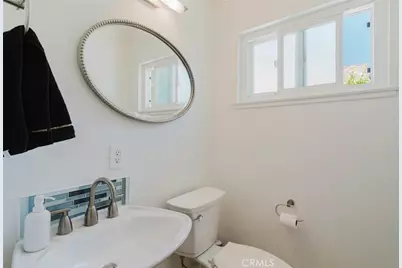 19240 Knapp Street, Northridge, CA 91324 - Photo 31