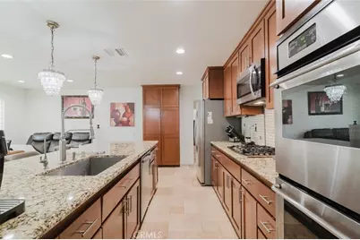 19240 Knapp Street, Northridge, CA 91324 - Photo 19