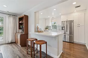 5423 Columbus Ave, Sherman Oaks, CA 91411 - Photo 3