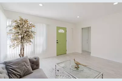 10423 McClemont Avenue, Tujunga, CA 91042 - Photo 11