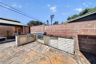 14930 Hartland St, Van Nuys, CA 91405 - Photo 45