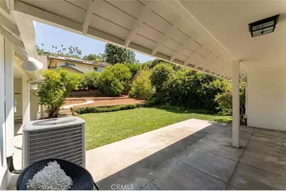 203 E Mountain, Glendale, CA 91207 - Photo 21