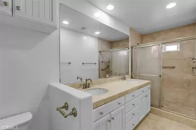 19000 Strathern, Reseda, CA 91335 - Photo 19