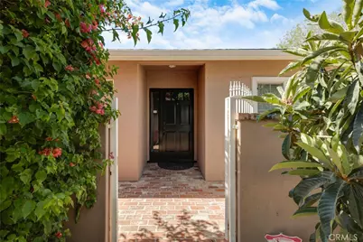 19000 Strathern, Reseda, CA 91335 - Photo 7