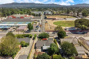 19000 Strathern, Reseda, CA 91335 - Photo 39