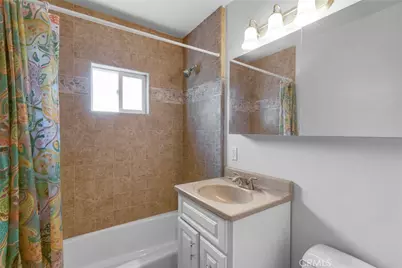 19000 Strathern, Reseda, CA 91335 - Photo 25