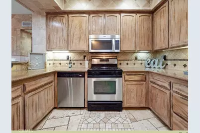 12067 Guerin Street #305, Studio City, CA 91604 - Photo 5