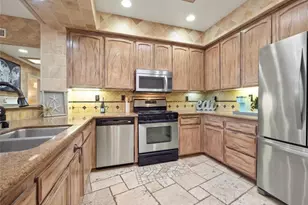 12067 Guerin St, Studio City, CA 91604 - Photo 15
