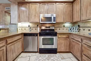 12067 Guerin St, Studio City, CA 91604 - Photo 11
