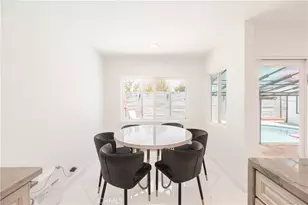 12521 Stagg St, North Hollywood, CA 91605 - Photo 9