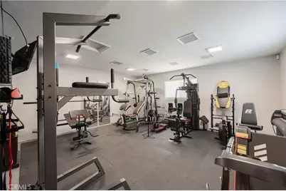12521 Stagg Street, North Hollywood, CA 91605 - Photo 19