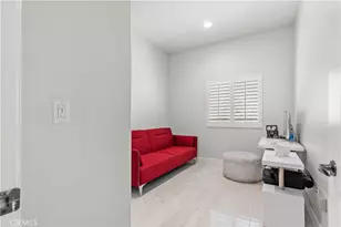 6920 Valmont, Tujunga, CA 91042 - Photo 39