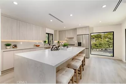 5843 Nevada, Woodland Hills, CA 91367 - Photo 15