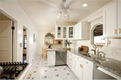 940 E Stocker, Glendale, CA 91207 - Photo 17
