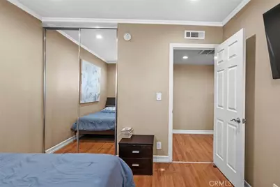 7764 Via Capri, Burbank, CA 91504 - Photo 31