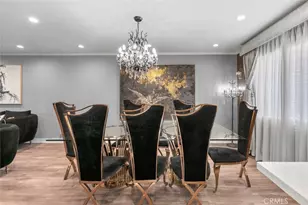 7764 Via Capri, Burbank, CA 91504 - Photo 15