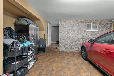 7764 Via Capri, Burbank, CA 91504 - Photo 53