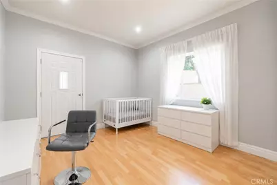 6973 Varna Avenue, Van Nuys, CA 91405 - Photo 19