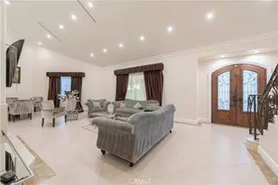 6973 Varna Ave, Van Nuys, CA 91405 - Photo 5