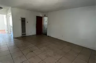 14805 N Chase Street, Panorama City, CA 91402 - Photo 7