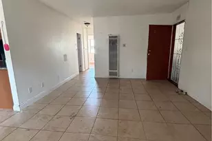 14805 N Chase Street, Panorama City, CA 91402 - Photo 11