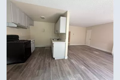 14805 Chase Street #107, Panorama City, CA 91402 - Photo 11