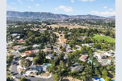 20001 Hiawatha Street, Chatsworth, CA 91311 - Photo 71