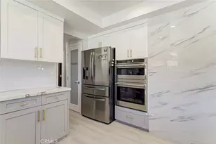 8352 Capps, Northridge, CA 91324 - Photo 17