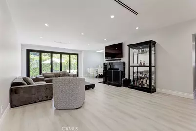 8352 Capps, Northridge, CA 91324 - Photo 9