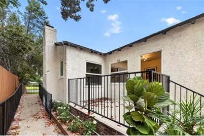 210 N Naomi Street, Burbank, CA 91505 - Photo 25