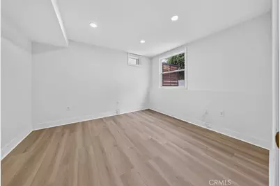 210 N Naomi Street, Burbank, CA 91505 - Photo 19