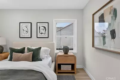 210 N Naomi Street, Burbank, CA 91505 - Photo 15