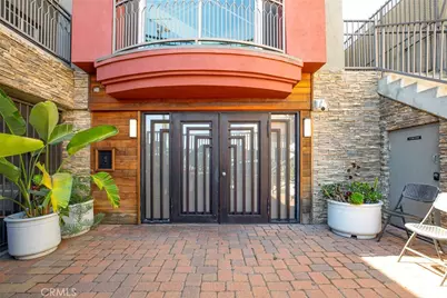 11124 Burbank Boulevard #101, North Hollywood, CA 91601 - Photo 5