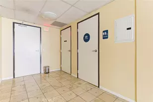 11124 Burbank Blvd, North Hollywood, CA 91601 - Photo 13