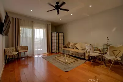11124 Burbank Boulevard #101, North Hollywood, CA 91601 - Photo 17
