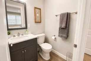 401 Eton, Burbank, CA 91504 - Photo 21