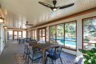 430 Devonwood Rd, Altadena, CA 91001 - Photo 15