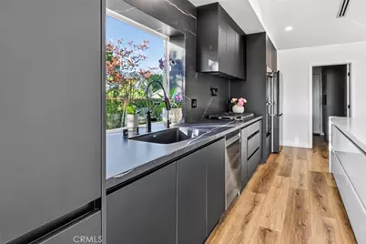 9411 Crystal View Drive, Tujunga, CA 91042 - Photo 7