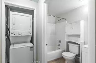2915 Montrose Ave, Glendale, CA 91214 - Photo 9